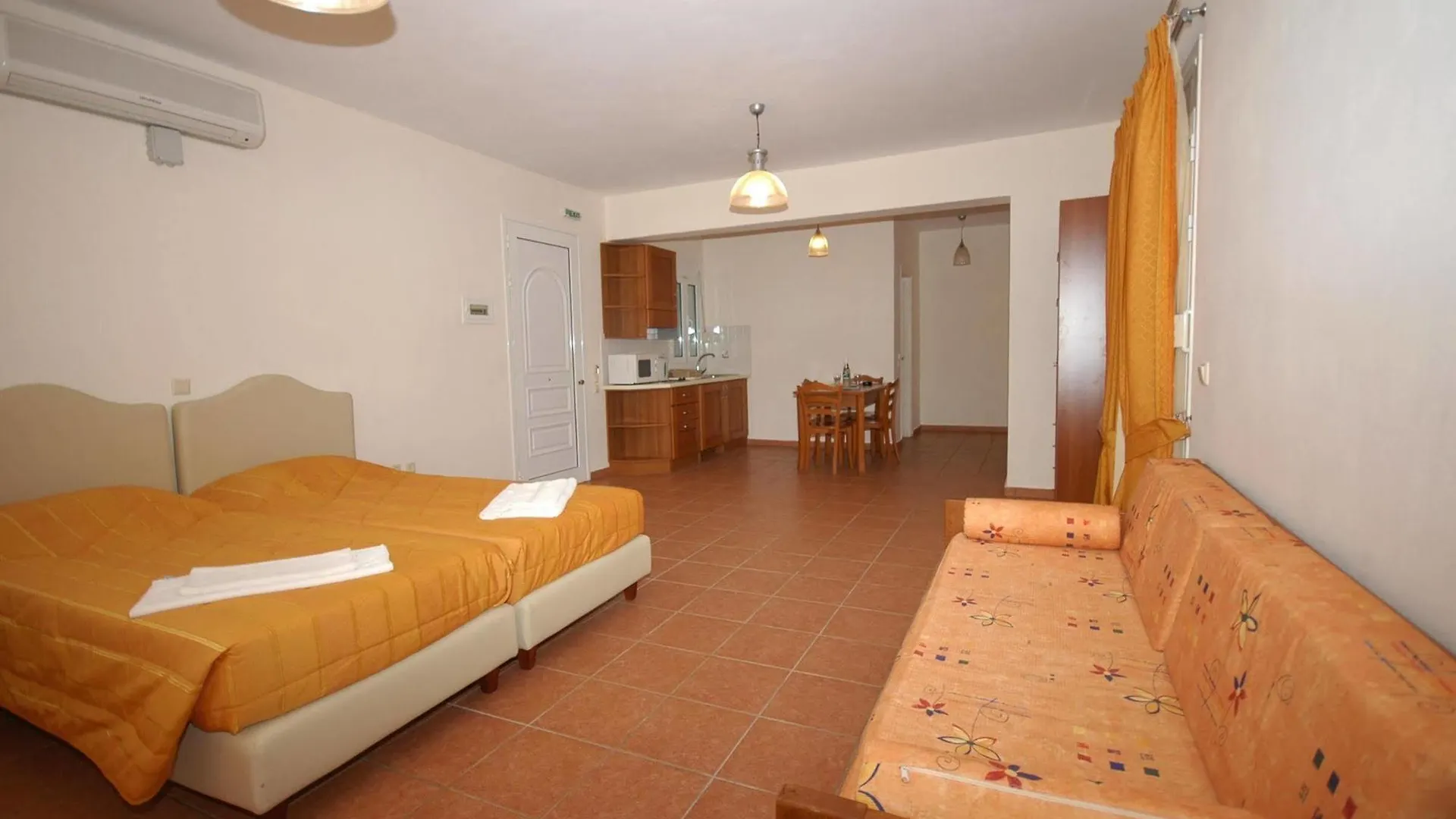 Asteris Hotel Skala  Aparthotel Skala (Kefalonia)