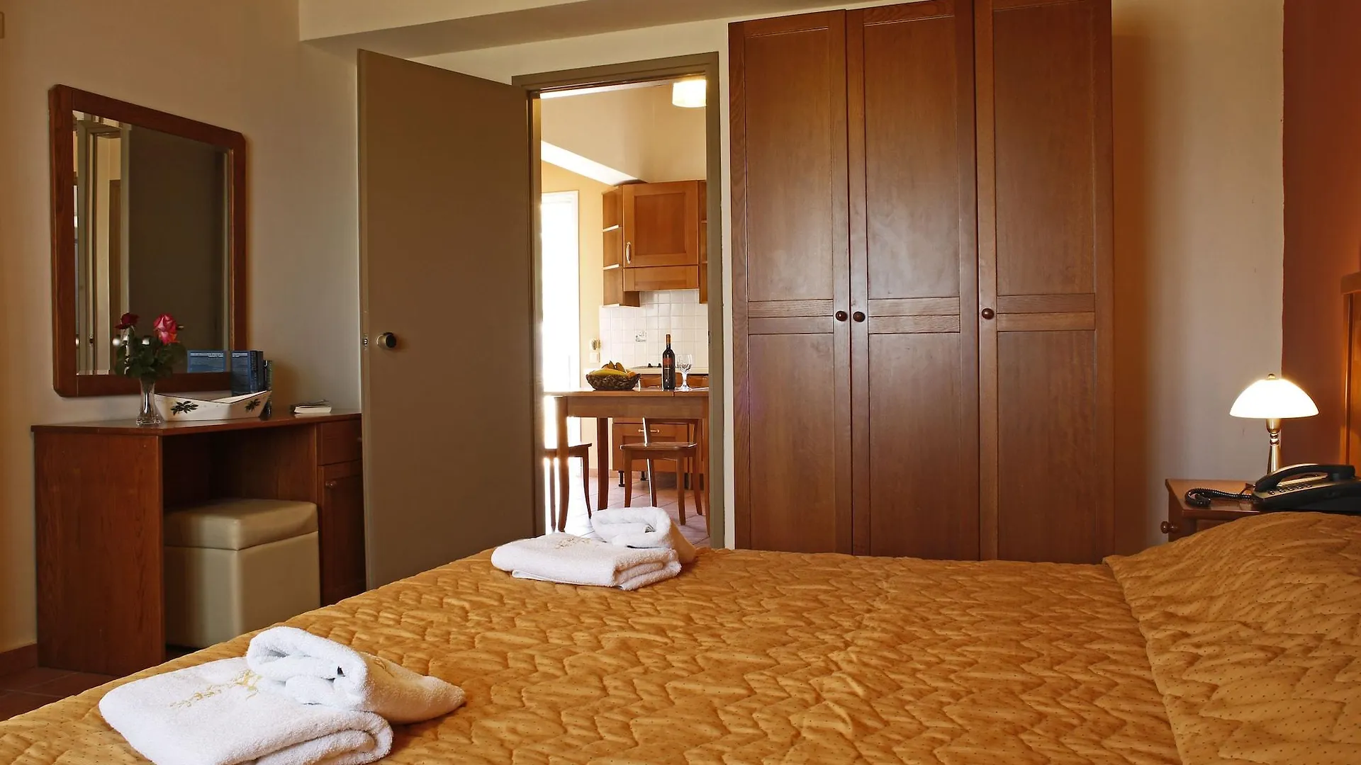 Ξενοδοχείο με διαμερίσματα Asteris Hotel Skala